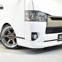 3428 平成29年式 ハイエース スーパーGL ダークプライム 2WD 2,000cc (ガソリン車) 5人乗車 6.19万kmのサムネイル