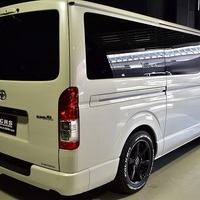 28. CRS-PKG ハイエース S-GL DPⅡ 2WD 2,000CC ガソリン車 5人乗り 即納車のサムネイル