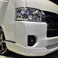 c. CRS-PKG ハイエースワゴン GL  2WD 2,700CC ガソリン車 10人乗り 即納車のサムネイル