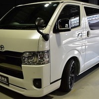 28. CRS-PKG ハイエース S-GL DPⅡ 2WD 2,000CC ガソリン車 5人乗り 即納車のサムネイル