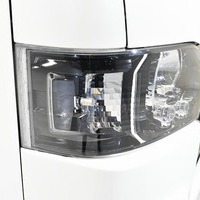 3373 平成30年式 ハイエース スーパーGL ダークプライムⅡ 2WD 2,000cc (ガソリン車) 5人乗車 6.87万kmのサムネイル