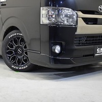 3587 令和2年式 ハイエース スーパーGL ダークプライムⅡ 2WD 2,800cc (ディーゼル車) 5人乗車 5.61万kmのサムネイル