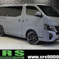 3462 CRSコンプリート 日産 キャラバン GRANDプレミアム GX 2WD 2,400CC ディーゼル車 5人乗りのサムネイル