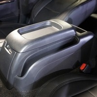 3596 令和2年式 ハイエース スーパーGL　ダークプライムⅡ 2WD 2,000cc (ガソリン車) 5人乗車 0.89万kmのサムネイル