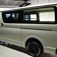 3483.令和4年式 ハイエース ロングDX 2WD 2,800㏄ ディーゼル車 6人乗り 170㎞ 車検6年10月のサムネイル