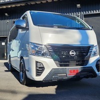 登録済み未使用車　日産　キャラバン　GRANDプレミアムGX　2WD　2400cc　ディーゼル車　5人乗り　のサムネイル