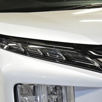 3649 デリカCRSコンプリート 三菱 デリカ D5 P 4WD 2,200CC ディーゼル車 7人乗りのサムネイル
