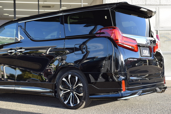 アルファード30系7人乗り，ガソリン車，scパッケージ