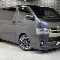 3727 令和2年式 ハイエース スーパーGL ダークプライムⅡ2WD 2,000cc (ガソリン車) 5人乗車 4.02万kmのサムネイル
