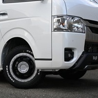 3670　令和4年式 ハイエース S-GL　DPⅡ 4WD 2,800cc (ディーゼル車) 5人乗車 4.450kmのサムネイル