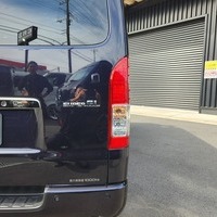 スタンダードPKG　ハイエース　スーパーGL　ダークプライムⅡ　2WD　2000cc　ガソリン車　5人乗りのサムネイル