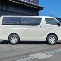 3766　令和5年式 ハイエース　スーパーGL　ダークプライムⅡ　4WD　2800cc　ディーゼル車　5人乗り　23kmのサムネイル