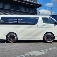 3800　令和2年式　ハイエース　スーパーGL　ダークプライムⅡ　2WD　2000cc　ガソリン車　5人乗り　3.4万kmのサムネイル