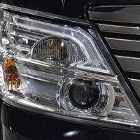 3615 CRSコンプリート キャラバン GRANDプレミアム GX 4WD 2,400CC ディーゼル車 5人乗りのサムネイル