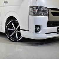 3710 令和3年式 ハイエース スーパーGL ダークプライムⅡ 2WD 2,000cc (ガソリン車) 5人乗車 0.72万kmのサムネイル