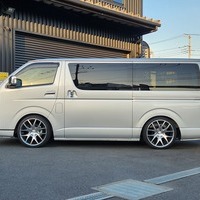 3836　令和3年式　ハイエース　スーパーGL　2WD　2800cc　ディーゼル車　5人乗り　0.6万kmのサムネイル