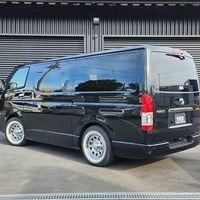 ファミリーPKG　ハイエース　スーパーGL　ダークプライムⅡ　2WD　2800cc　ディーゼル車　5人乗りのサムネイル