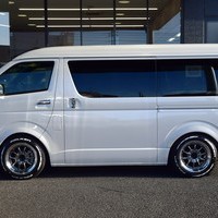 3233　スタイルＰＫＧ ハイエース ワイドS-GL DPⅡ 2WD 2,800㏄ ディーゼル車 5人乗りのサムネイル