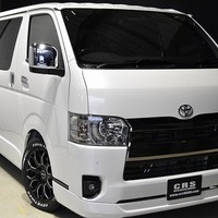 54.CRSパッケージ ハイエース SGL DPⅡ 2,800㏄ ディーゼル車 5人乗り 新車展示車のサムネイル