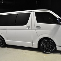 54.CRSパッケージ ハイエース SGL DPⅡ 2,800㏄ ディーゼル車 5人乗り 新車展示車のサムネイル