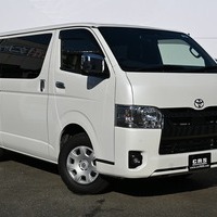 3819　令和4年式 ハイエース S-GL　DPⅡ 4WD 2,800cc (ディーゼル車) 5人乗車 1.96万kmのサムネイル