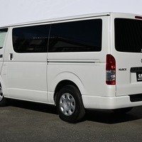 3819　令和4年式 ハイエース S-GL　DPⅡ 4WD 2,800cc (ディーゼル車) 5人乗車 1.96万kmのサムネイル