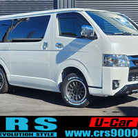 3801　令和4年式　ハイエース　スーパーGL　ダークプライムⅡ　4WD　2800cc　ディーゼル車　5人乗り　64kmのサムネイル
