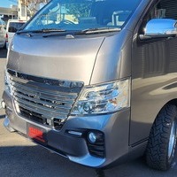 令和1年式　NV350キャラバン　ライダープレミアムGX　プロスタイル　4WD　2500cc　ディーゼル車　5人乗り　2.8万kmのサムネイル