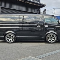 3817　令和3年式　ハイエース　スーパーGL　ダークプライムⅡ　2WD　2000cc　ガソリン車　5人乗り　5.4万kmのサムネイル