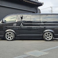 3817　令和3年式　ハイエース　スーパーGL　ダークプライムⅡ　2WD　2000cc　ガソリン車　5人乗り　5.4万kmのサムネイル