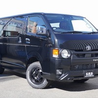 3949　令和5年式 ハイエース S-GL 4WD 2,800cc (ディーゼル車) 5人乗車 19kmのサムネイル