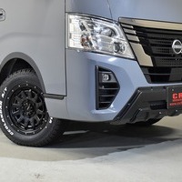 3760 令和5年式 日産 キャラバン GRANDプレミアム GX 4WD 2,400CC (ディーゼル車) 5人乗り 50kmのサムネイル