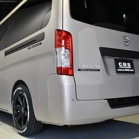 63.キャラバン CRSコンプリート GRAND PREMIUM GX 50thアニバーサリー 2WD 2,400ccディーゼル車 オートスライドドアのサムネイル