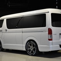 51.CRSパッケージ ハイエース ワイドスーパーGL DPⅡ2WD 2,800㏄ディーゼル車 即納のサムネイル