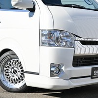 3900　平成26年式 ハイエース S-GL 2WD 2,000cc (ガソリン車) 5人乗車 7.82万kmのサムネイル