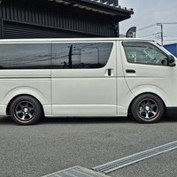4012　平成29年式　レジアスエース　DX　GLパッケージ　マニュアル車　2WD　2000cc　ガソリン車　6人乗り　3.4万kmのサムネイル