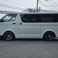 4012　平成29年式　レジアスエース　DX　GLパッケージ　マニュアル車　2WD　2000cc　ガソリン車　6人乗り　3.4万kmのサムネイル