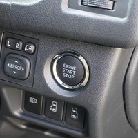 4095　令和6年式 ハイエース S-GL 2WD 2,000cc (ガソリン車) 5人乗車 19kmのサムネイル