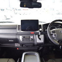 4164　平成30年式　ハイエースバン スーパーGL 2WD 2,000㏄ ガソリン車 6.1万㎞のサムネイル