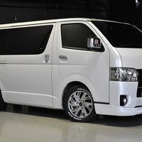 4198.令和3年式 ハイエース スーパーGL ダークプライムⅡ 2,000㏄ ガソリン車 走行3.2万㎞ 検査1年付のサムネイル