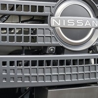 3872　キャラバン　MYROOM　GRANDプレミアムGX　2WD　2000cc　ガソリン車　5人乗りのサムネイル