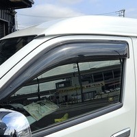 3206　令和1年式　ハイエース　ワゴンGL　ベッドキット仕様　2WD　2700cc　ガソリン車　10人乗り　7500kmのサムネイル