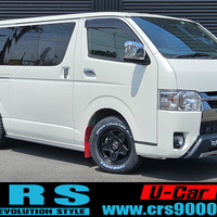 3903　令和3年式　ハイエース　スーパーGL　ダークプライムⅡ　ビーチクルーザー　2WD　2000cc　ガソリン車　5人乗り　1.7万kmのサムネイル