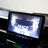 4172 平成29年式 ハイエース ワゴン GL 2WD 2,700cc (ガソリン車) 10人乗車 5.9万kmのサムネイル