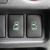 4261 令和1年式 ハイエース スーパーGL ダークプライムⅡ 2WD 2,000cc (ガソリン車) 5人乗車 16.7万kmのサムネイル