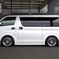 4360　令和5年式 ハイエース スーパーGL ダークプライムⅡ 2,800㏄ ディーゼル車 走行0.3万㎞のサムネイル