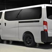 3824.令和6年式 キャラバン GRAND プレミアムGX MYROOM Launch edition 2,000㏄ ガソリン車 走行34㎞ 未使用車のサムネイル