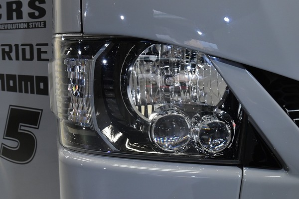 4261 令和1年式 ハイエース スーパーGL ダークプライムⅡ 2WD 2,000cc