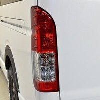 4172 平成29年式 ハイエース ワゴン GL 2WD 2,700cc (ガソリン車) 10人乗車 5.9万kmのサムネイル