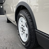 3872　キャラバン　MYROOM　GRANDプレミアムGX　2WD　2000cc　ガソリン車　5人乗りのサムネイル
